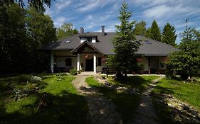 Stylowy Zajazd Pod Czarnym Kogutem Czarna (bieszczady)